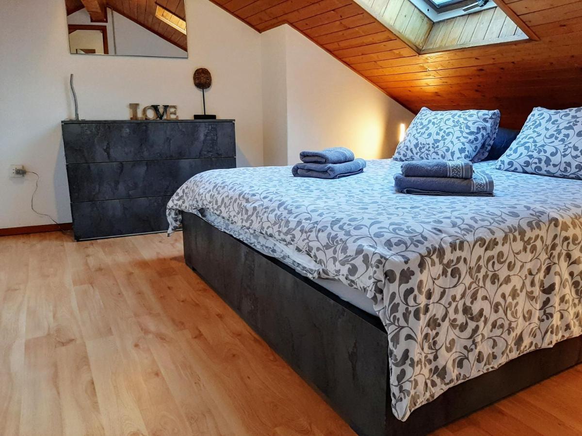 Holidays Homes Il Folletto Quartino Eksteriør billede
